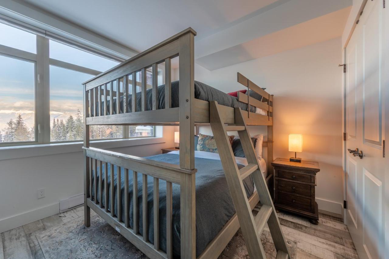 Fully Renovated Ski-In/Out Loft With Private Hot Tub! Golden Eksteriør bilde
